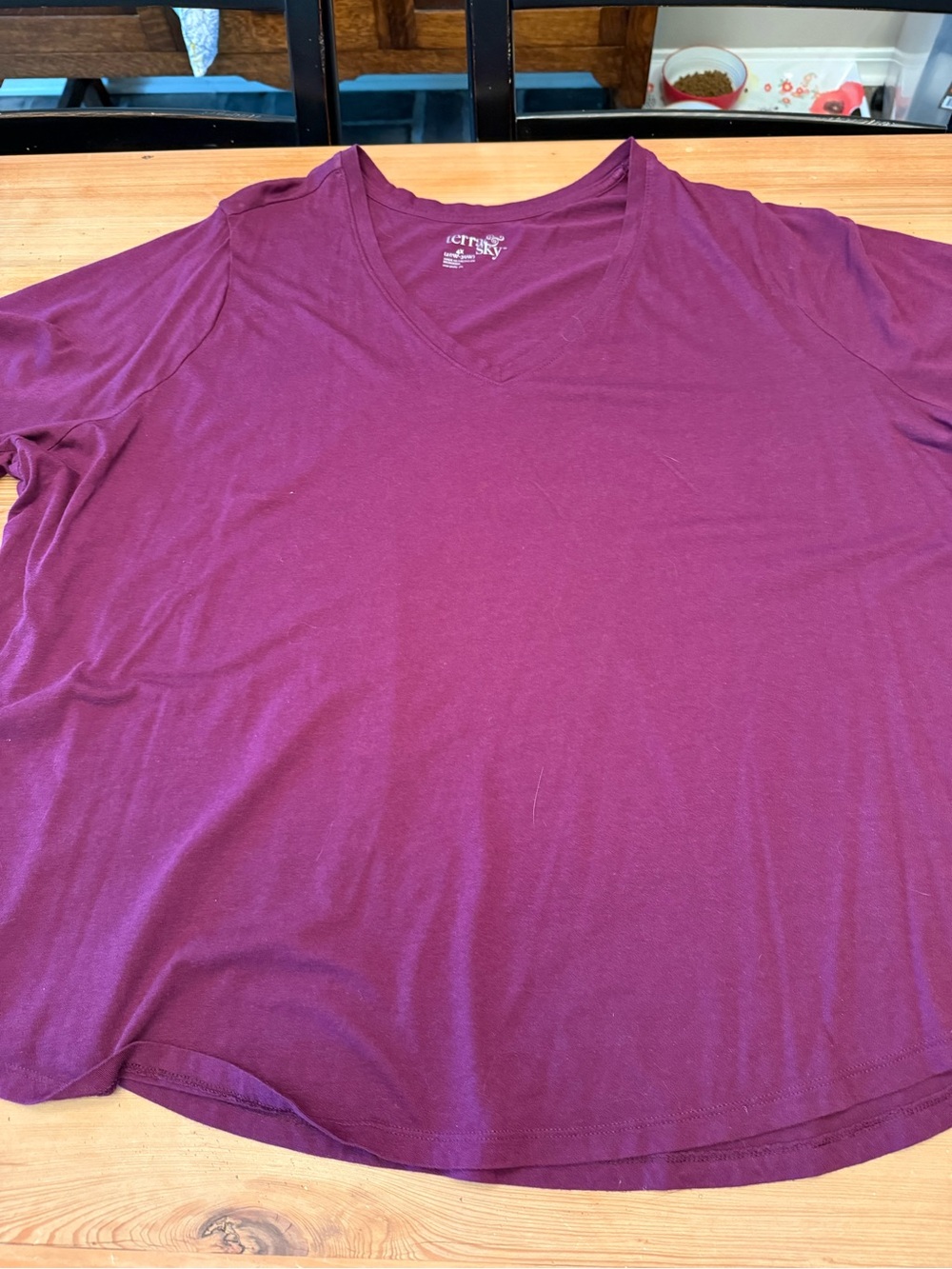 Everyday V-Neck Short Sleeve Tee - Plum